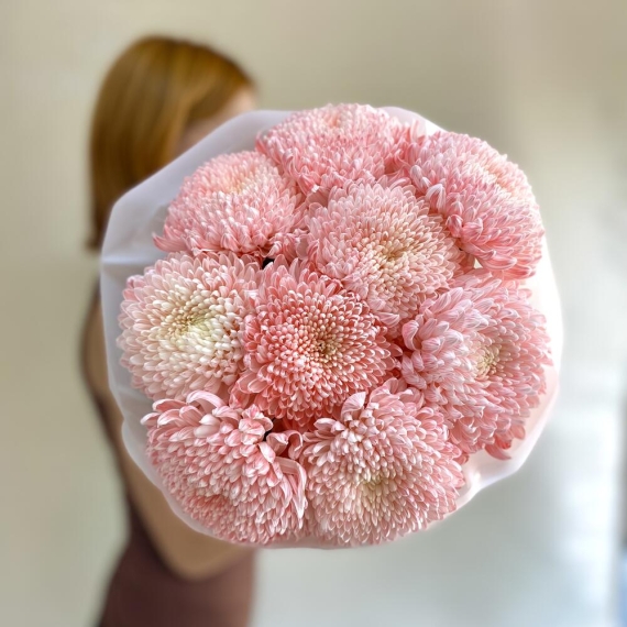 Букет из персиковой одноголовой хризантемы 9шт